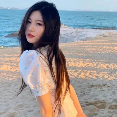 色肉毒蝎女
